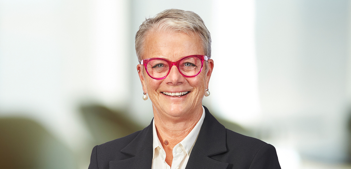 2025_DIRECTORS_JULIE COATES